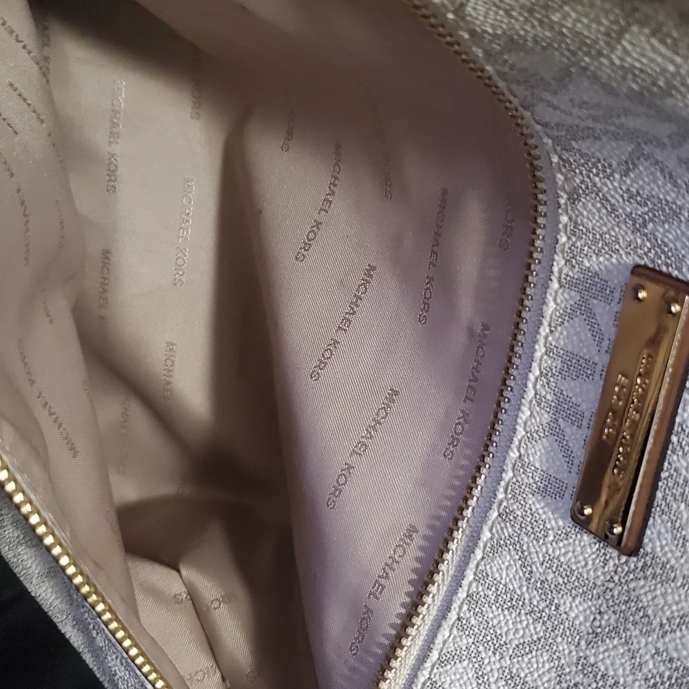 Michael Kors Gray Brown Monogram Jet Set Crossbody Bag